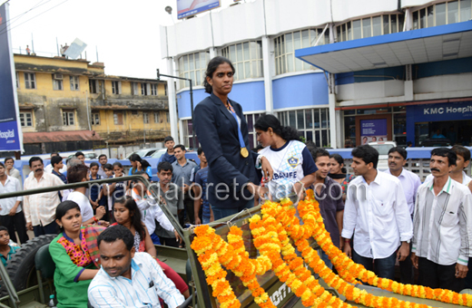 MR Poovamma gets grand welcome in Mangalore
